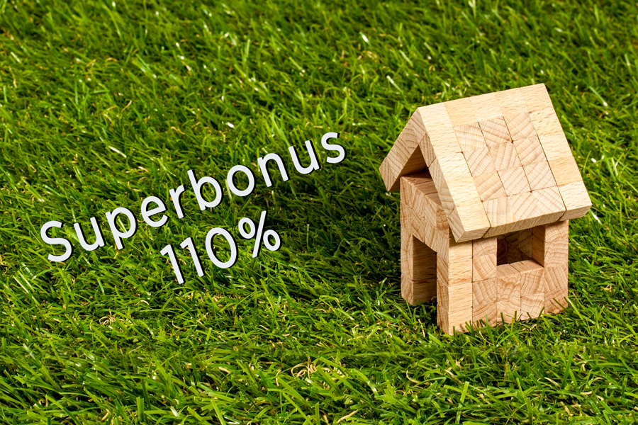 Sueprbonus 110% cesisone del credito, sconto in fattura, detrazione